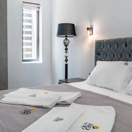 Lofts Thassos 3*