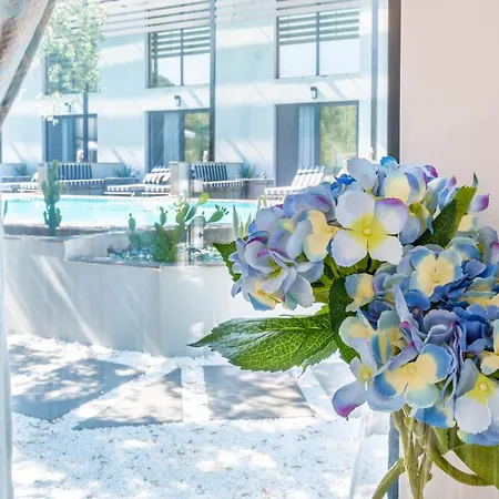 Lofts Thassos 3*